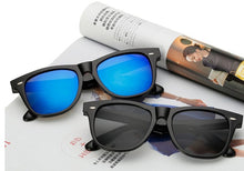 Load image into Gallery viewer, Sunglass Unisex men and women Item code -S2 blue